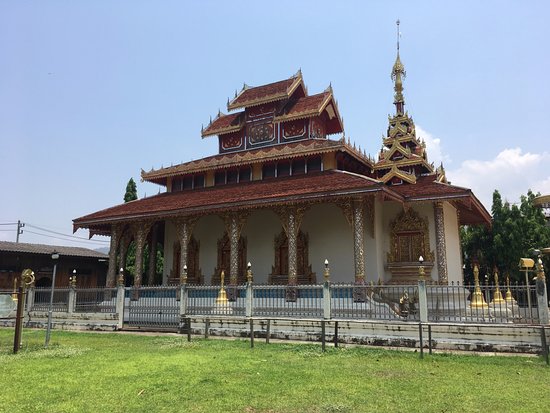 Wat Hua Wiang Temple