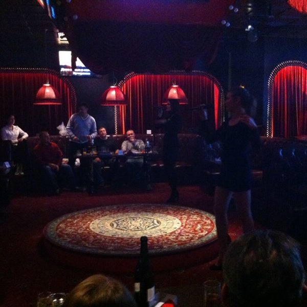 Karaoke Club Moulin Rouge