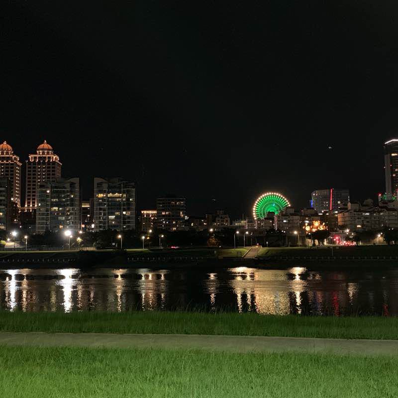 Jiangzicui Riverside Park