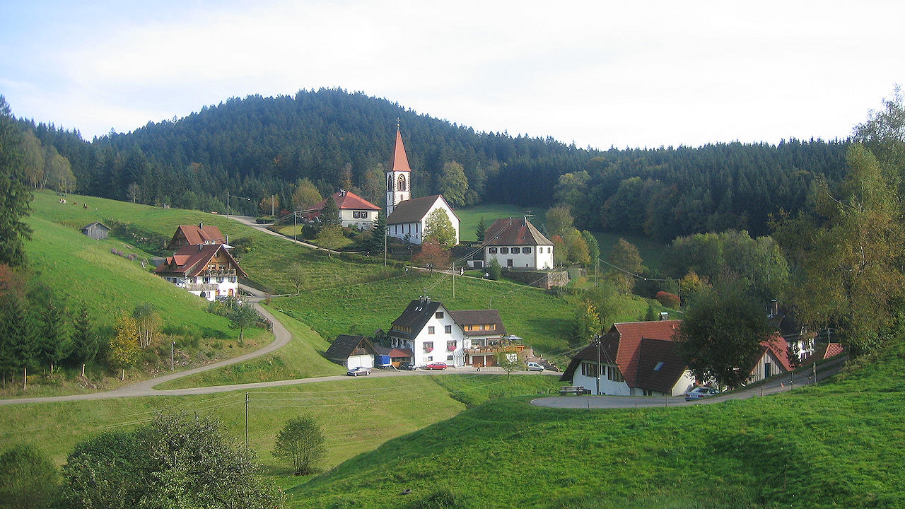 Black Forest - Cucos e Carrilhões