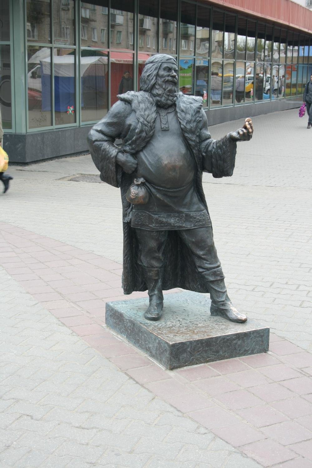 Sculpture Potolsk Merchant