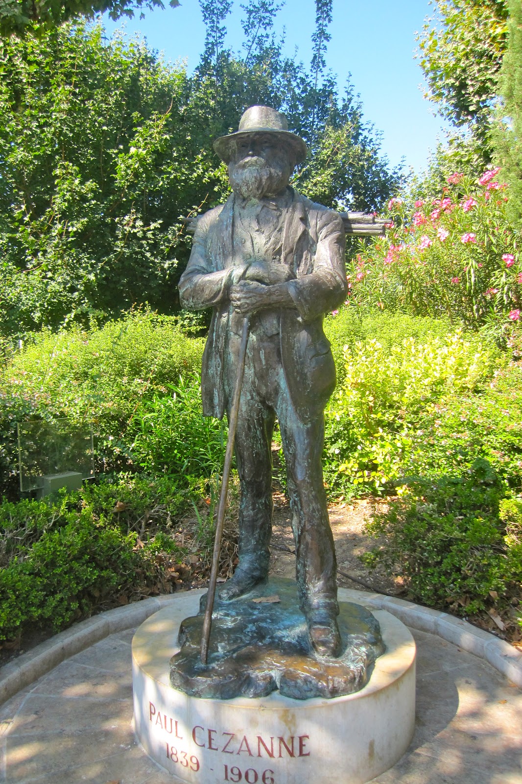 Statue of Paul Cezanne