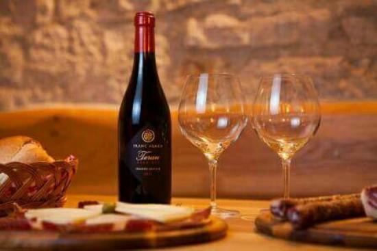 Arman Marijan Winery