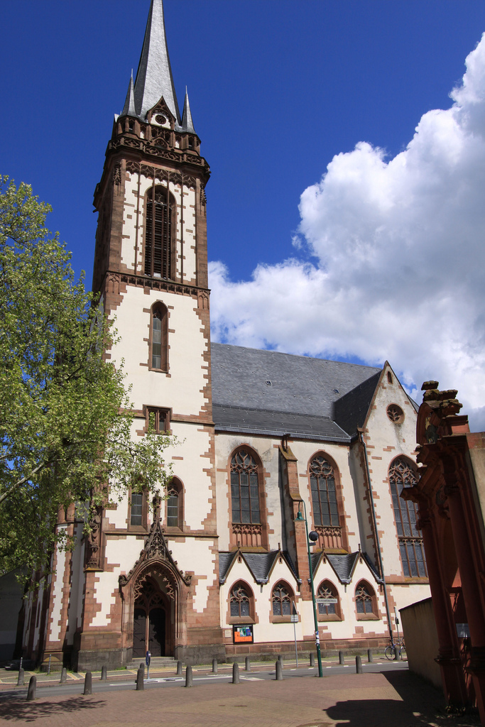 Sankt-Elisabeth-Kirche