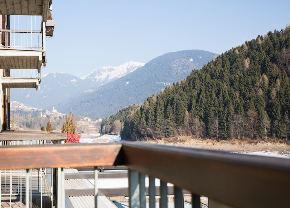 Falesia Terrazza sul Lago