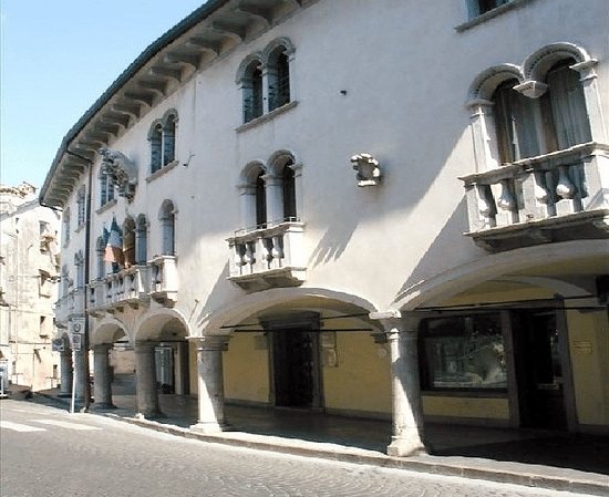 Palazzo Pagani Cesa