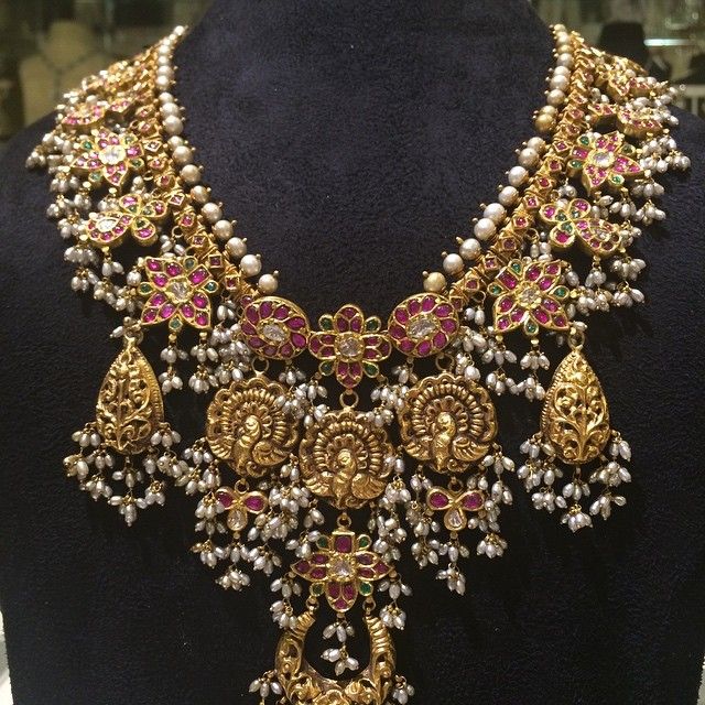 Gems & Jewels Palace
