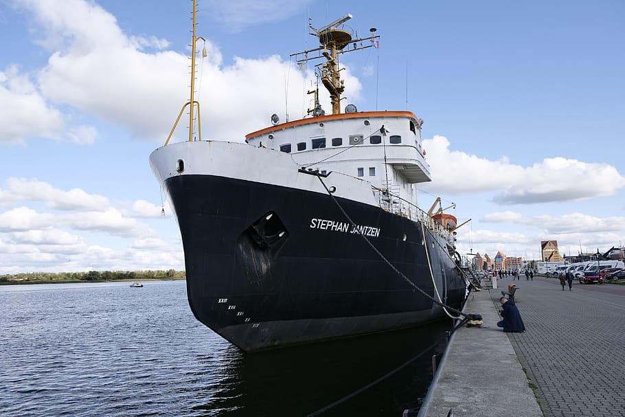 Icebreaker 'Stephan Jantzen'