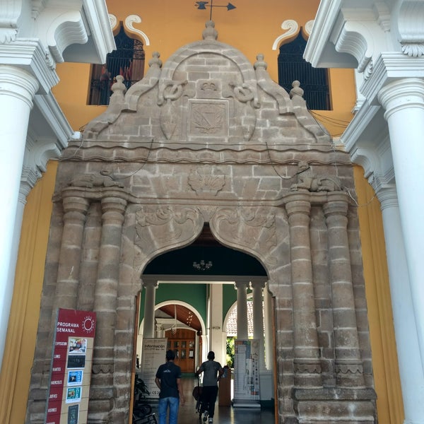 Casa de Los Tres Mundos