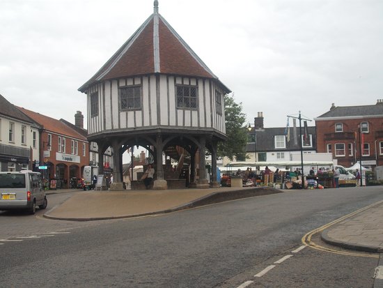 Wymondham Market Cross