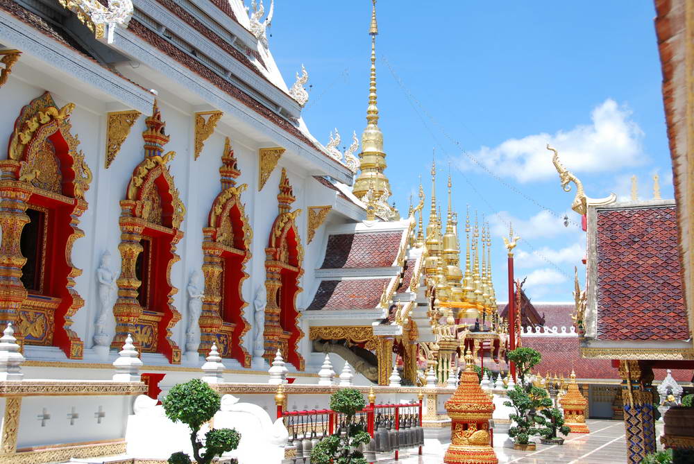 Wat Phra That Su Thon Mongkhon Khiri