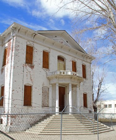 Old Mineral County Courthouse