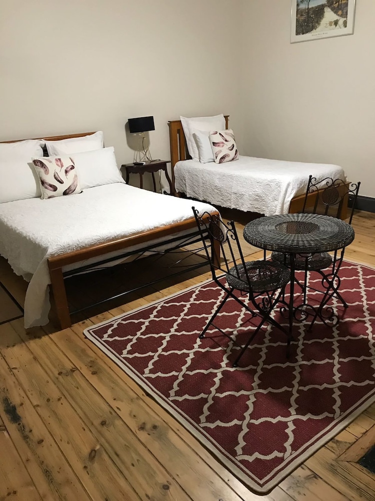 The Pastoral Hotel Motel