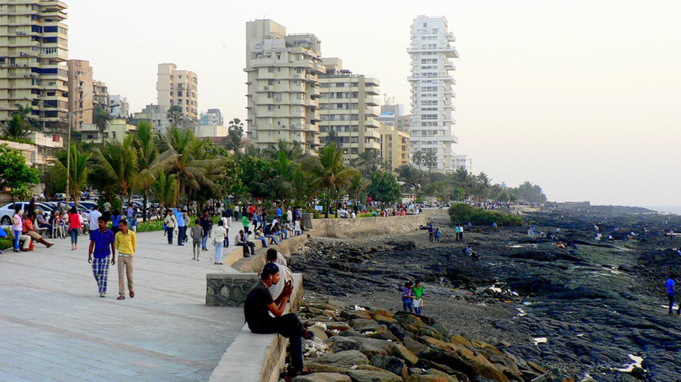 Bandstand Promenade