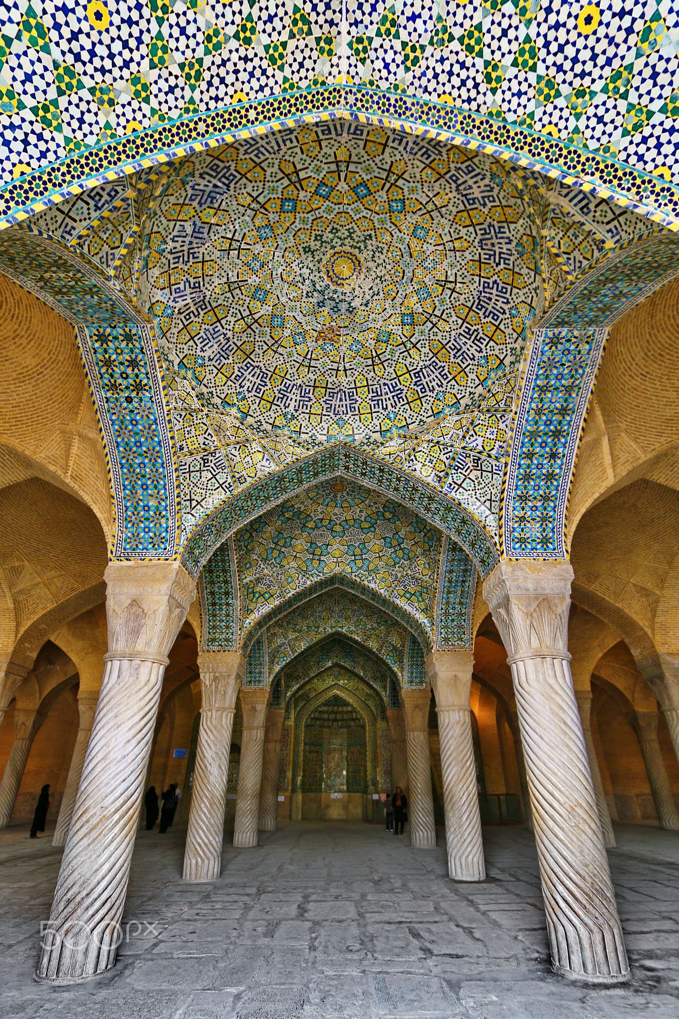 Vakil Mosque