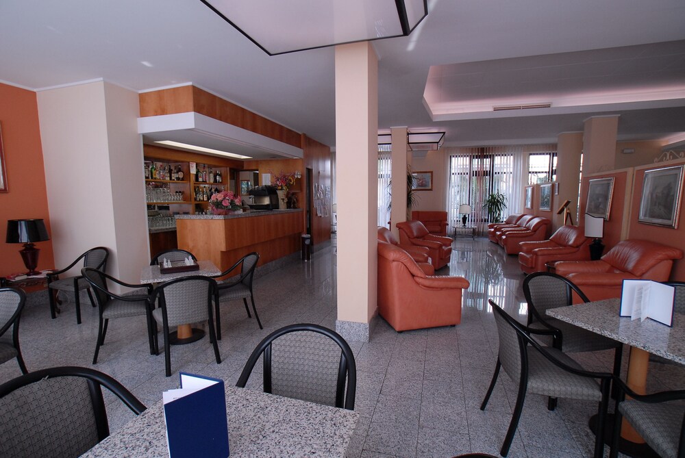 Bar gino querceta