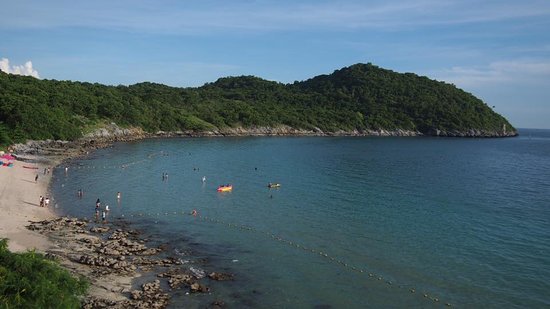 Tham Phang Beach