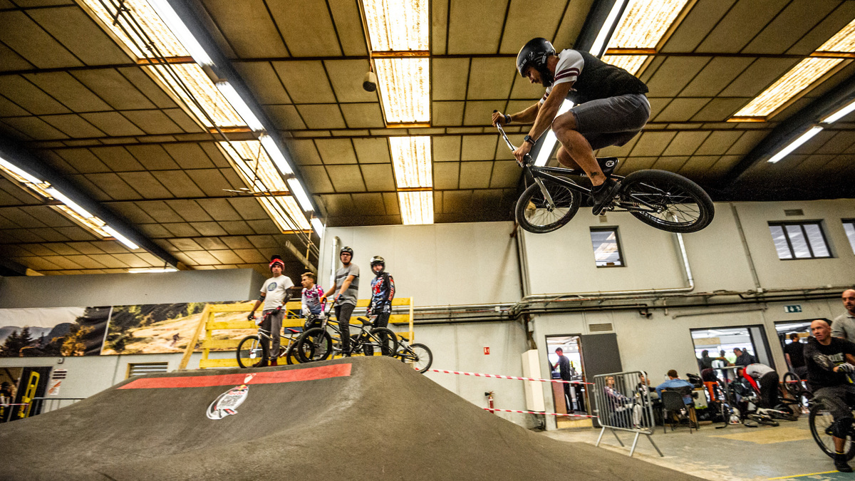 WeRide Lyon Indoor Bike Park