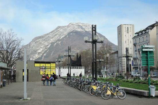 Office de Tourisme Grenoble-Alpes Metropole