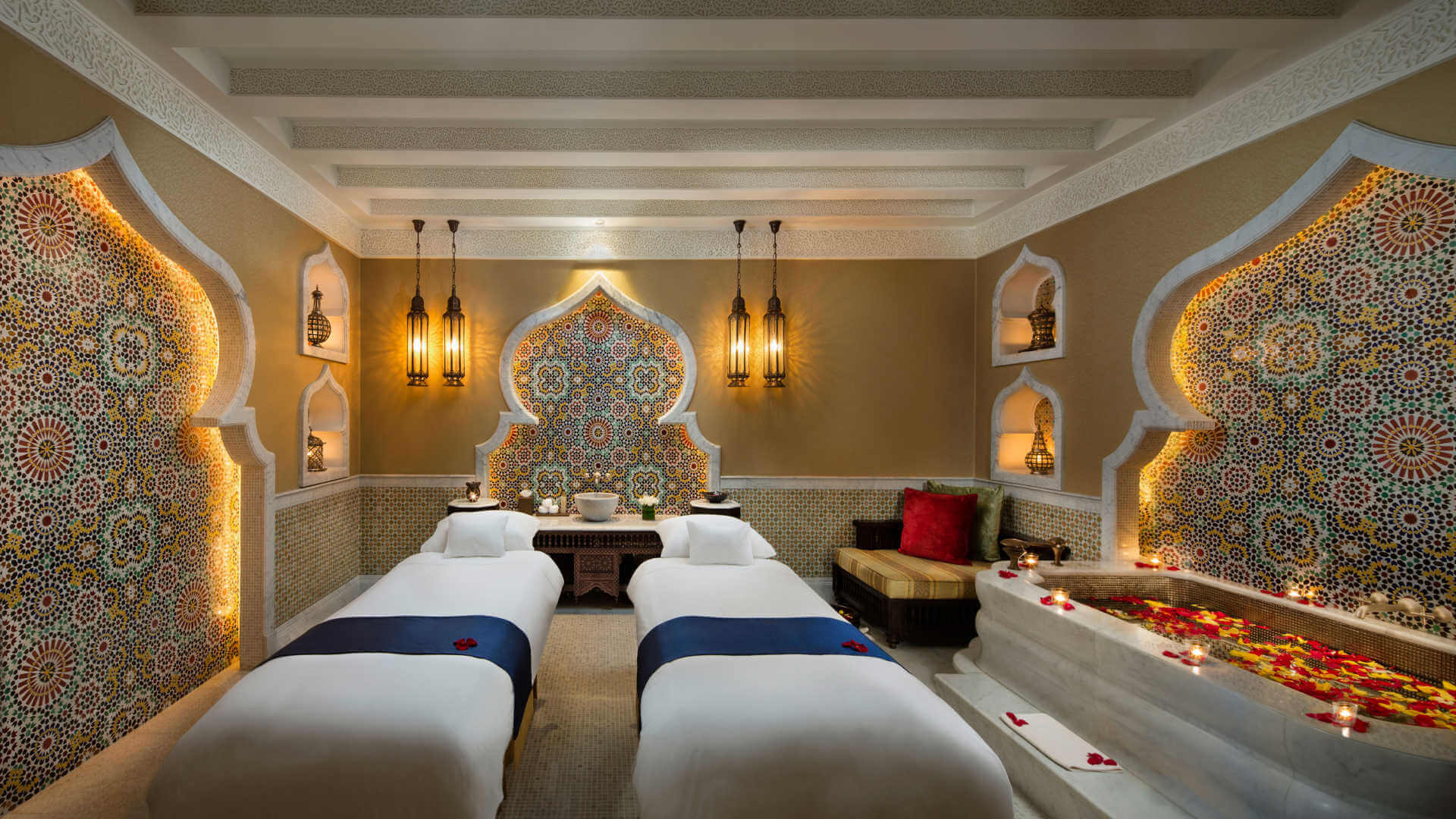 Man Age Luxury Men's Spa