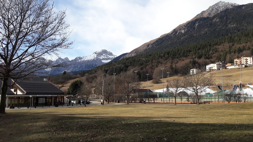 Outdoor Pictures 1