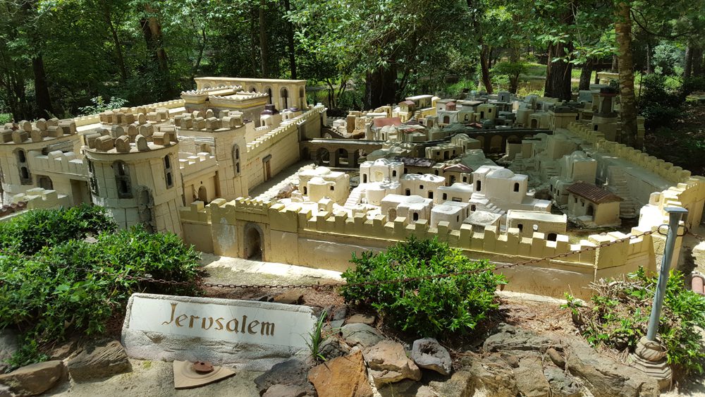 Palestine Gardens