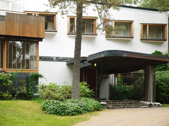 Alvar and Hurrik's