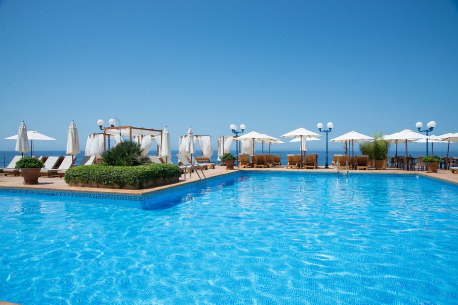 Mhares Sea Club