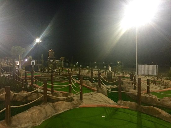 Pirates Bay Adventure Golf