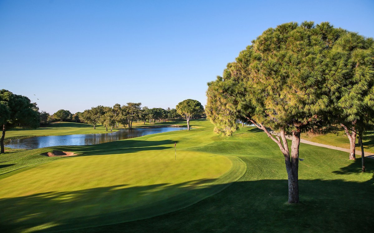 Titanic Golf Club