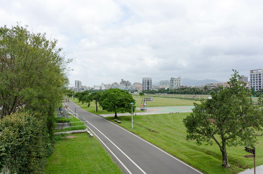 Meilunxi Riverside Park