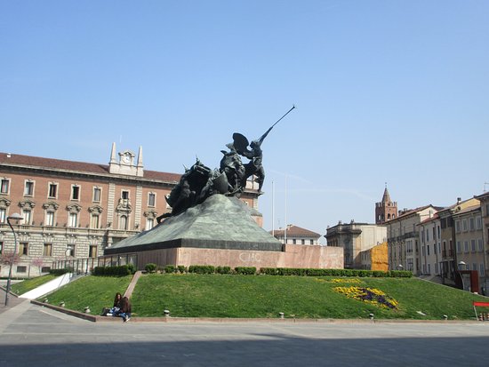 Piazza Trento e Trieste