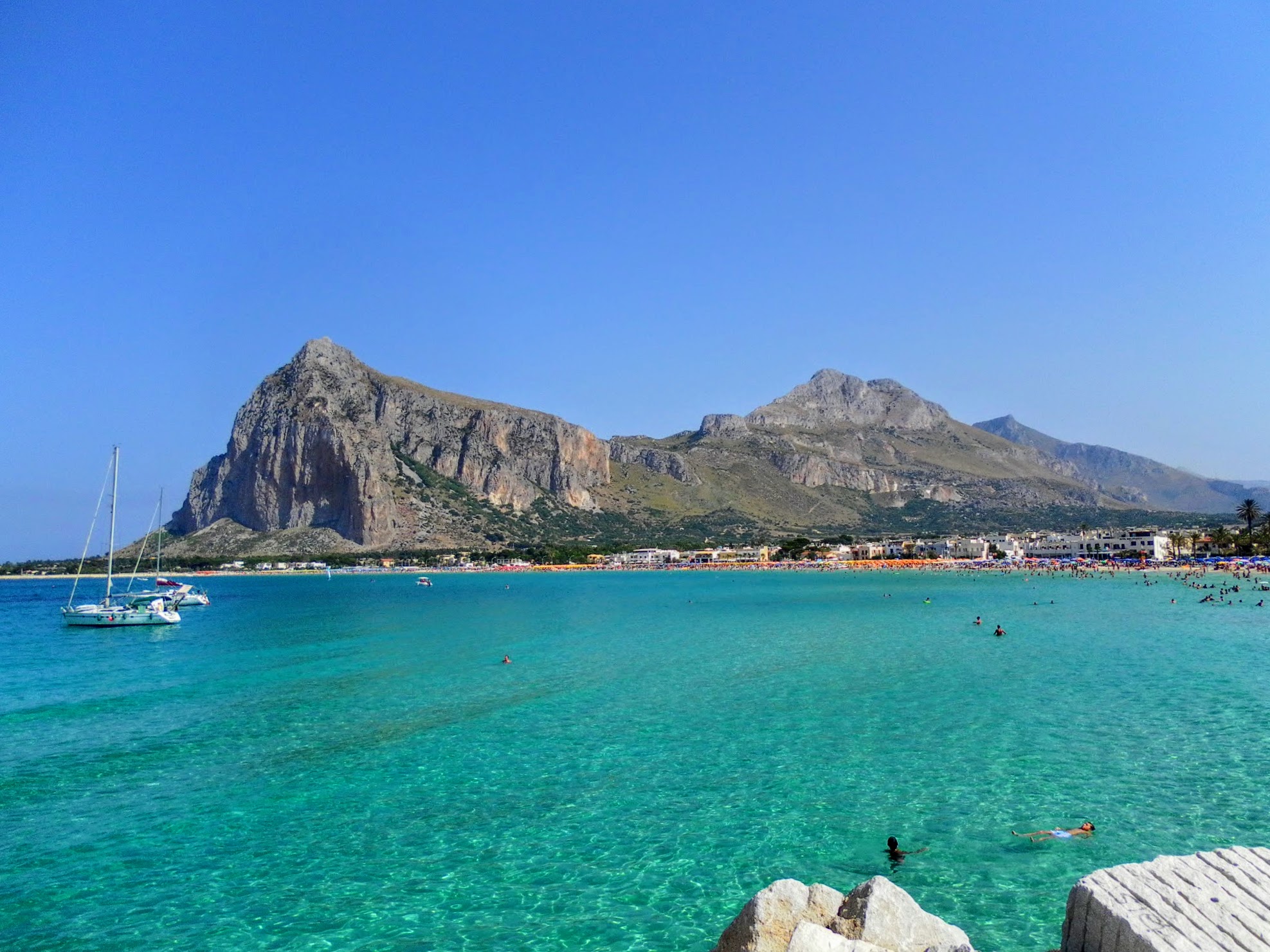 Absolute Beach