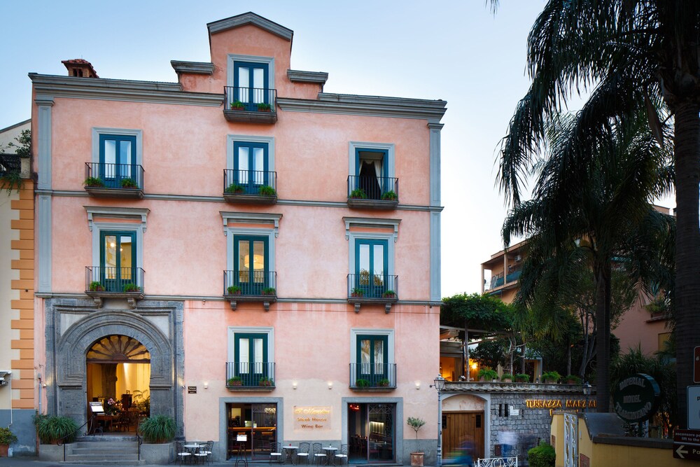 Villa Bisacco-Palazzi "Centro don Orione"