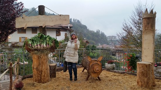 Borgo di San Lorenzo in Banale