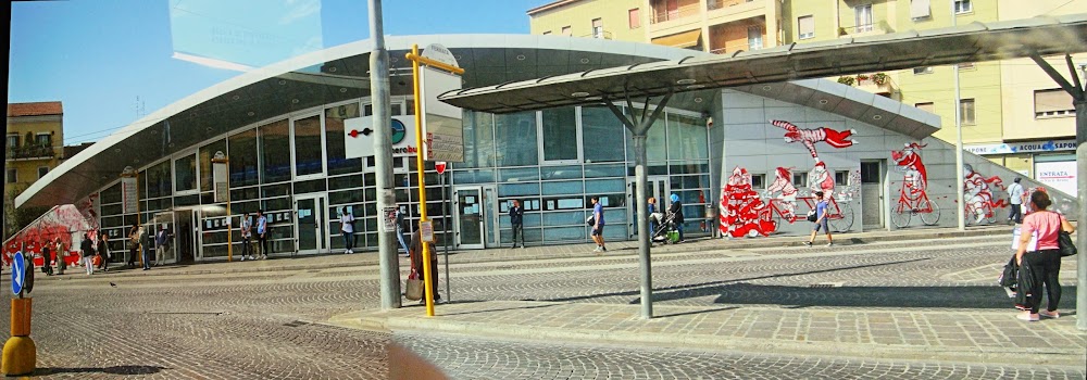 Centro Commerciale Conero