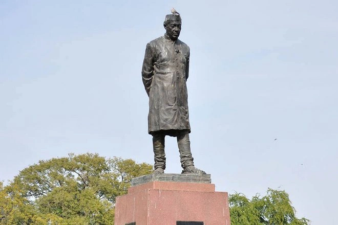 Jawaharlal Nehru Centenary Statue