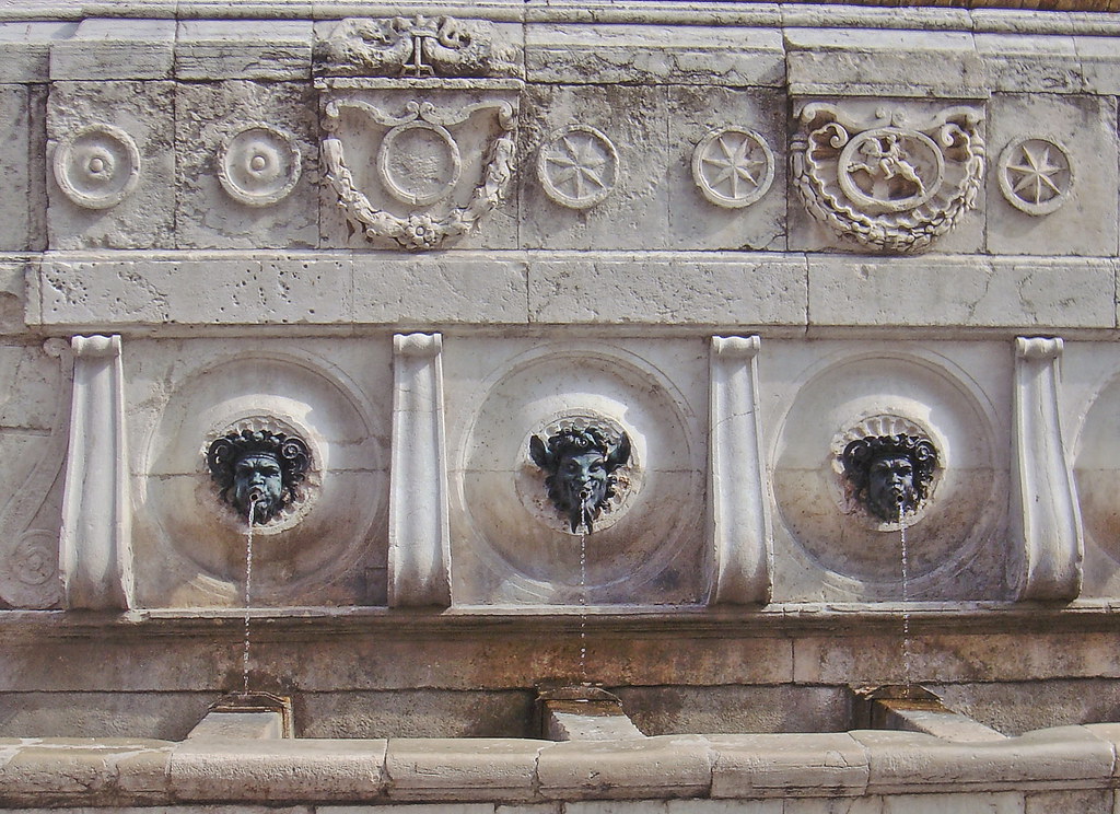 Fontana del Calamo