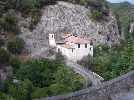 Santuario della Madonna di Costantinopoli
