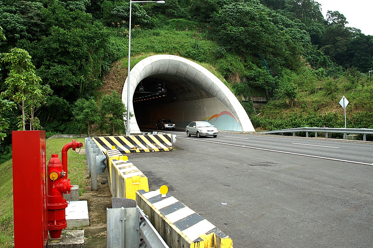Daguangu Tunnel