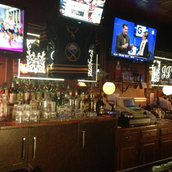 Phil's Sports Bar