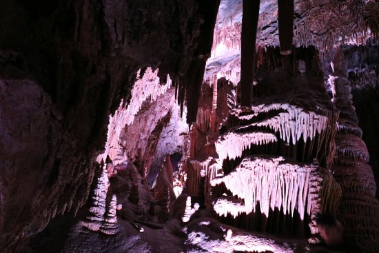 Lewis and Clark Caverns State Park