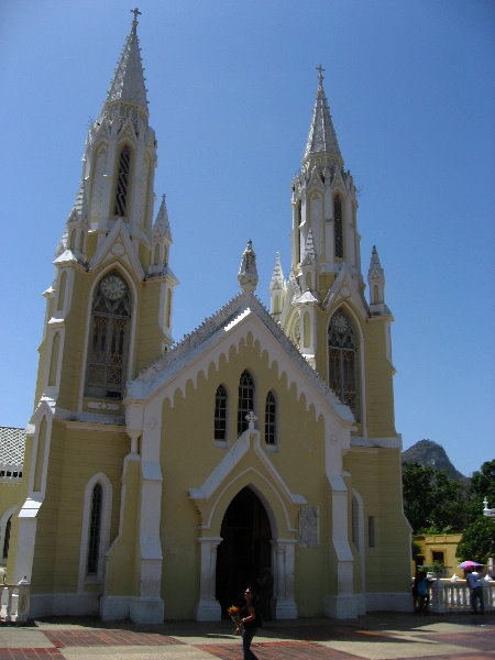 Basílica Nuestra Señora Del Valle