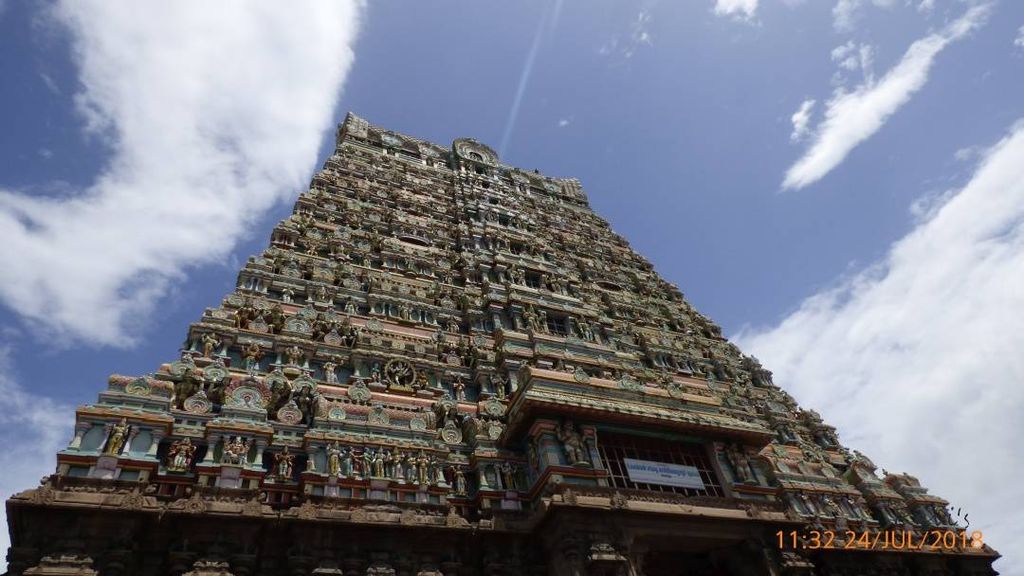 Sri Tenkasi Kasi Viswanathar Temple