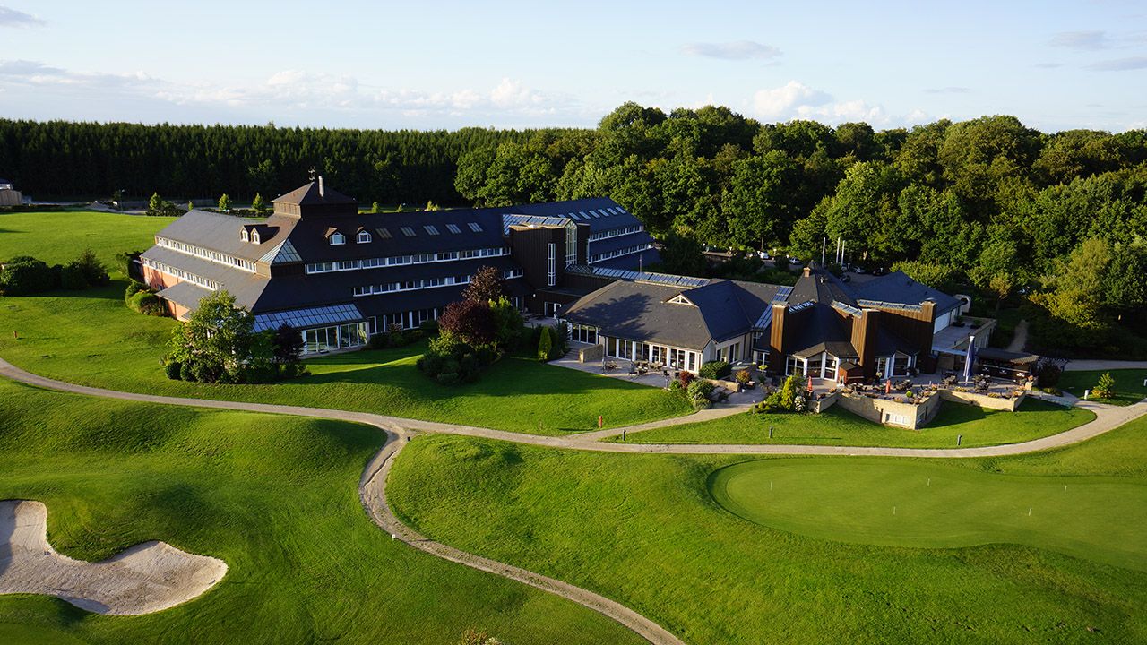 Kikuoka Country Club