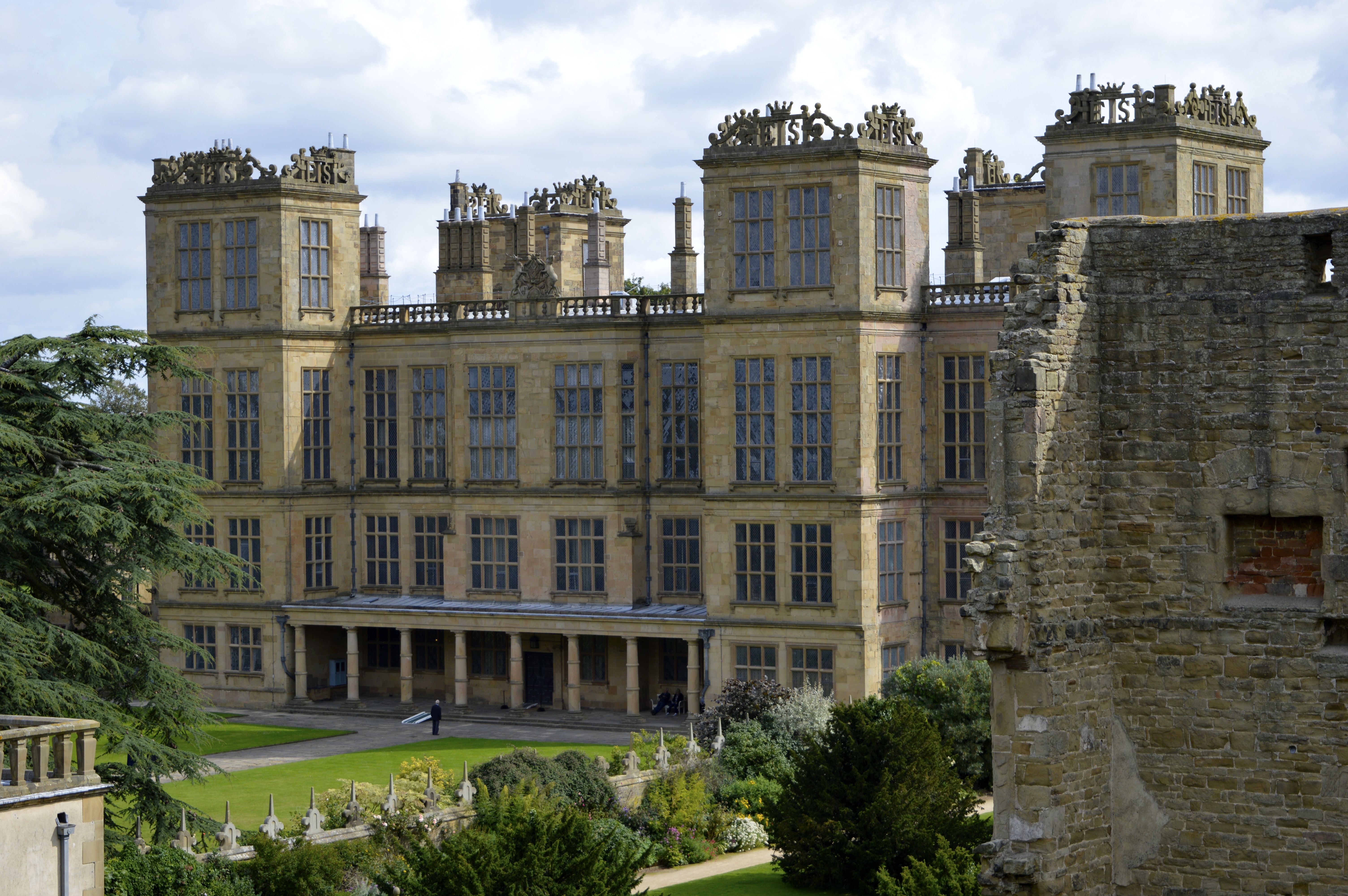 Hardwick Hall and Gardens