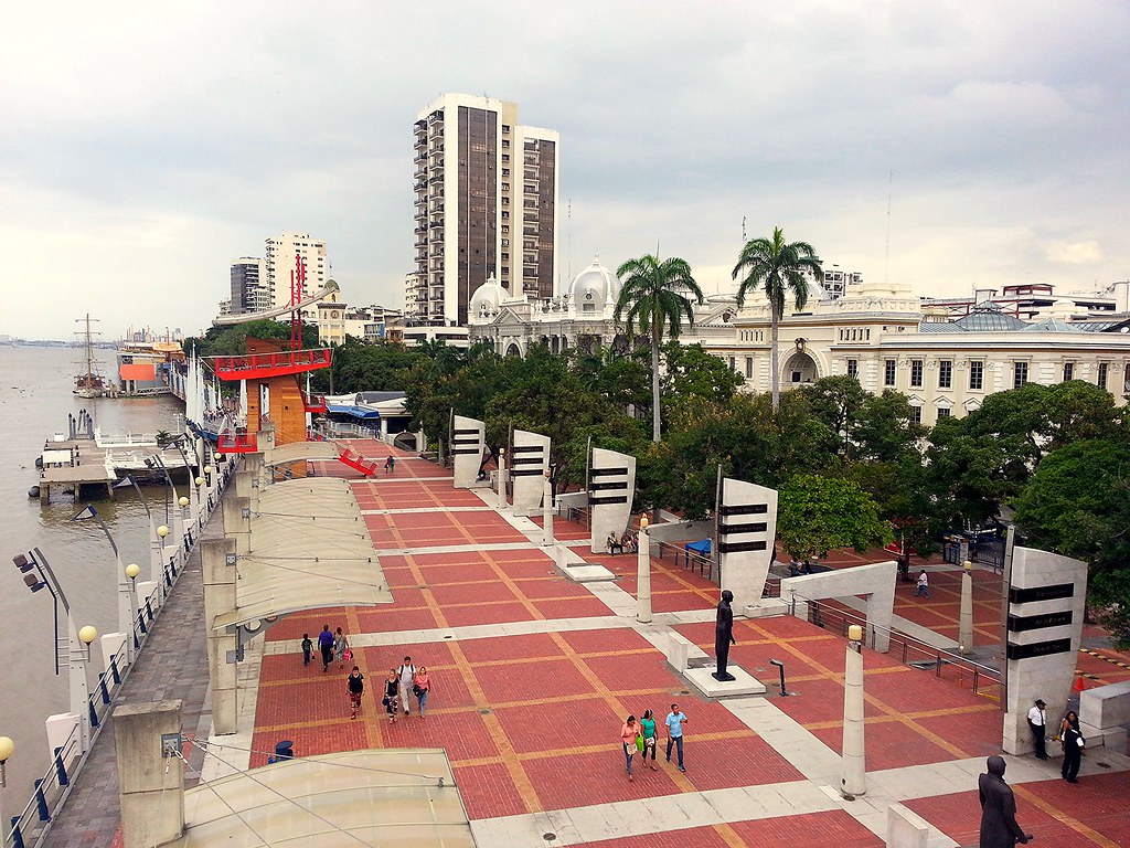 Malecon 2000