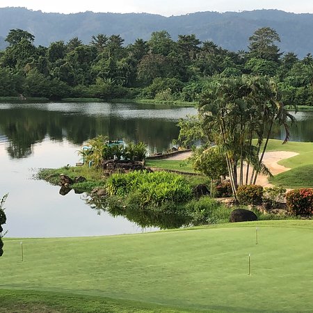 Phuket Country Club