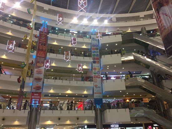 Chandra Metro Mall