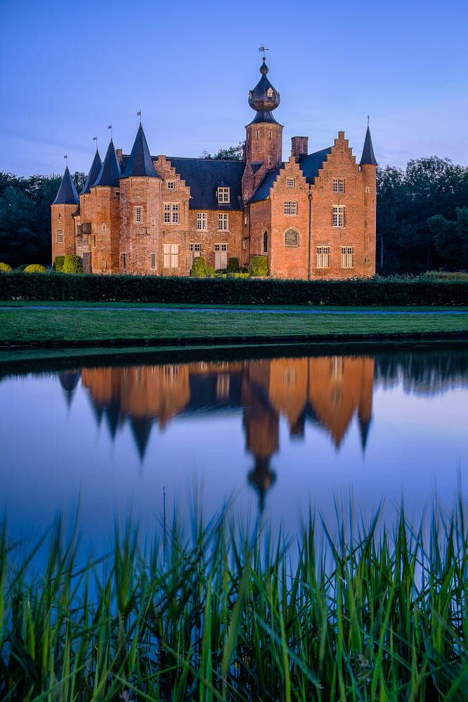 Rumbeke Castle